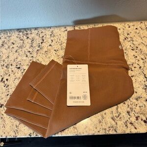 Athleta Ribbed Leggings